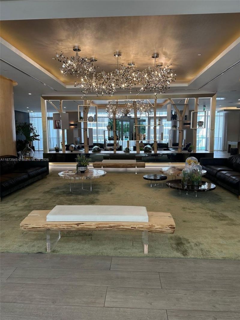 488 NE 18, Unit 3609, Miami, FL 33132 Photo