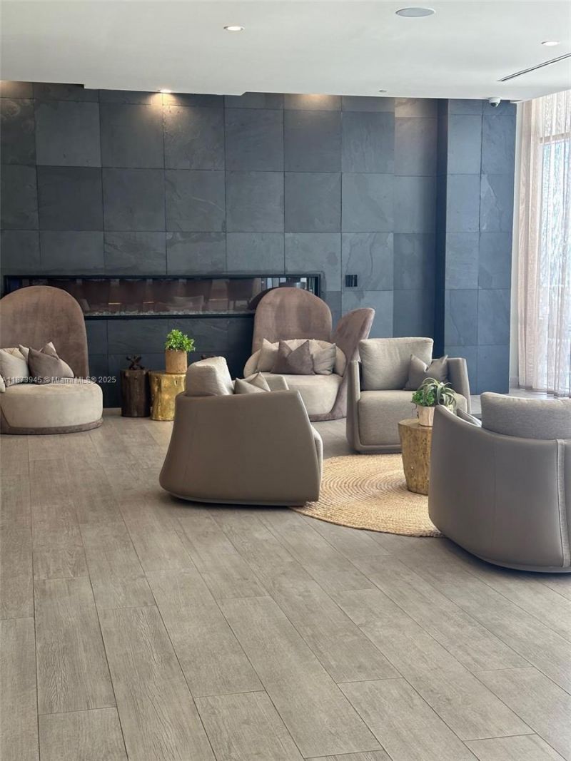 488 NE 18, Unit 3609, Miami, FL 33132 Photo