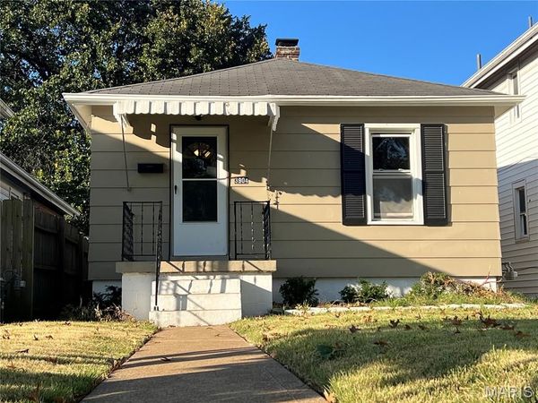 3904 Walsh Street, St Louis, MO 63116