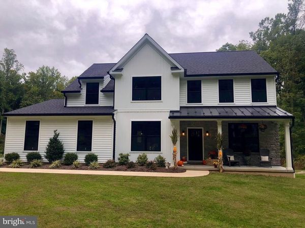 85 ISLAND COURT, EASTON, PA 18042