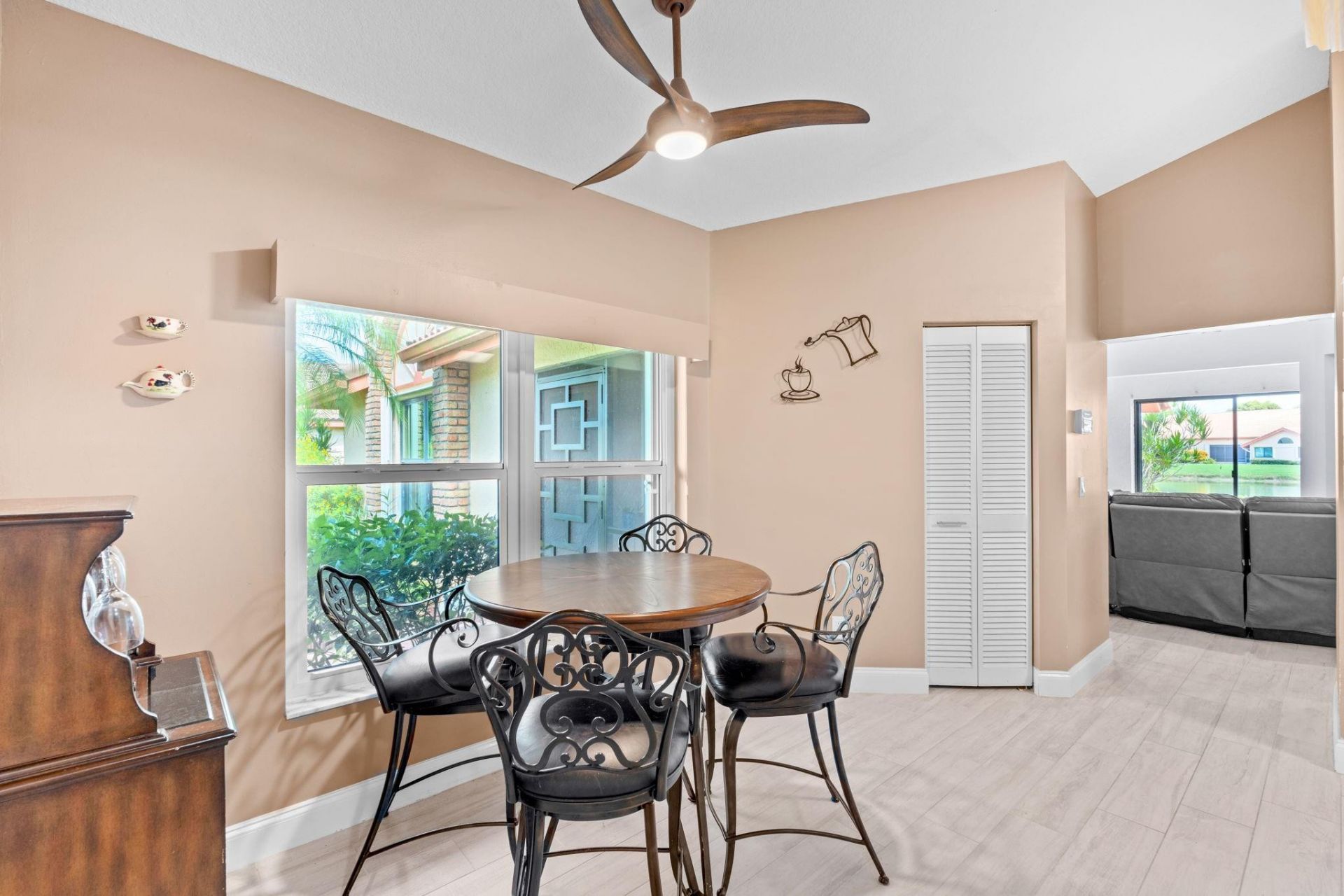 8486 Heather Place, Boynton Beach, FL 33472 Photo