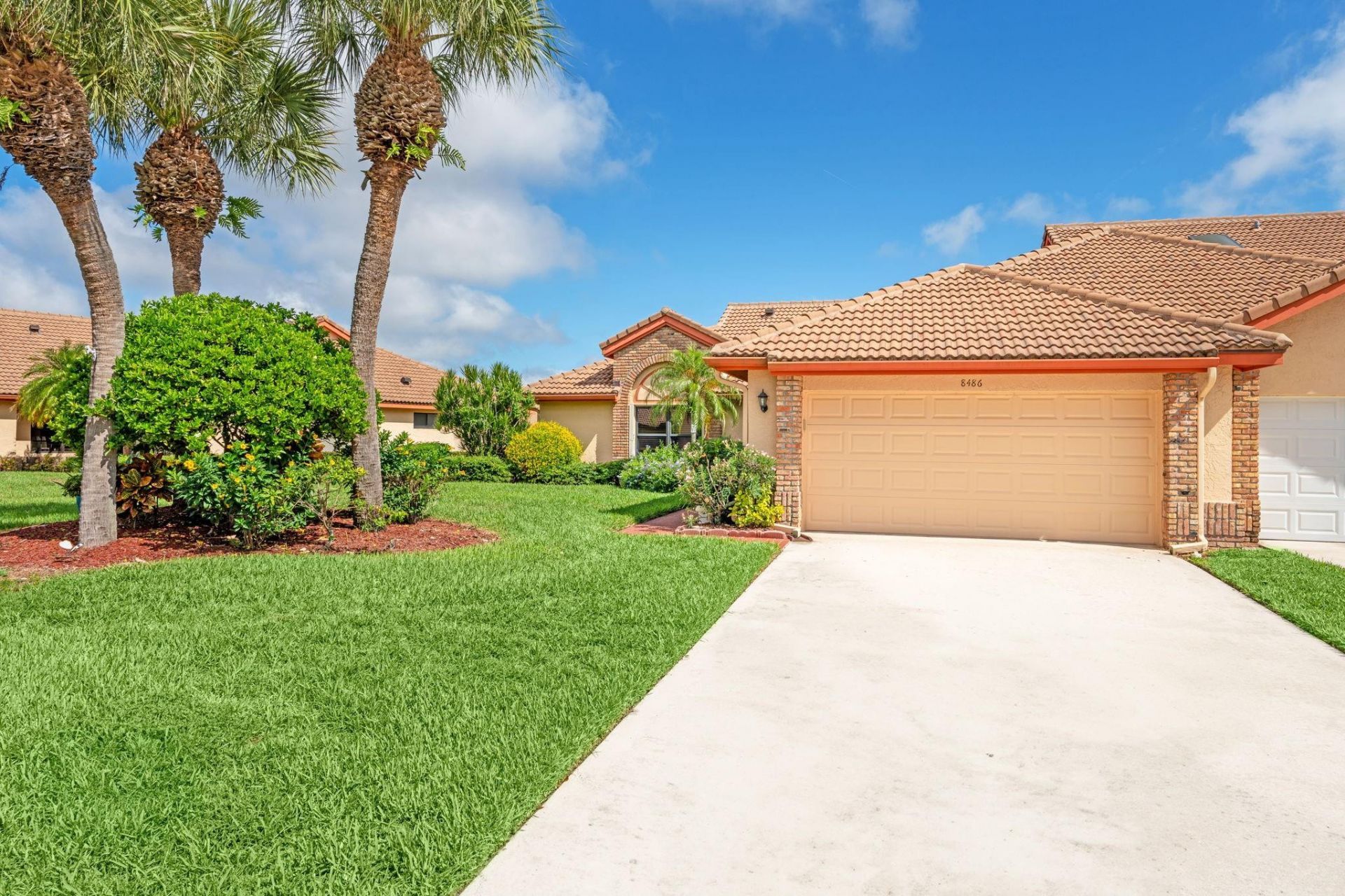 8486 Heather Place, Boynton Beach, FL 33472 Photo