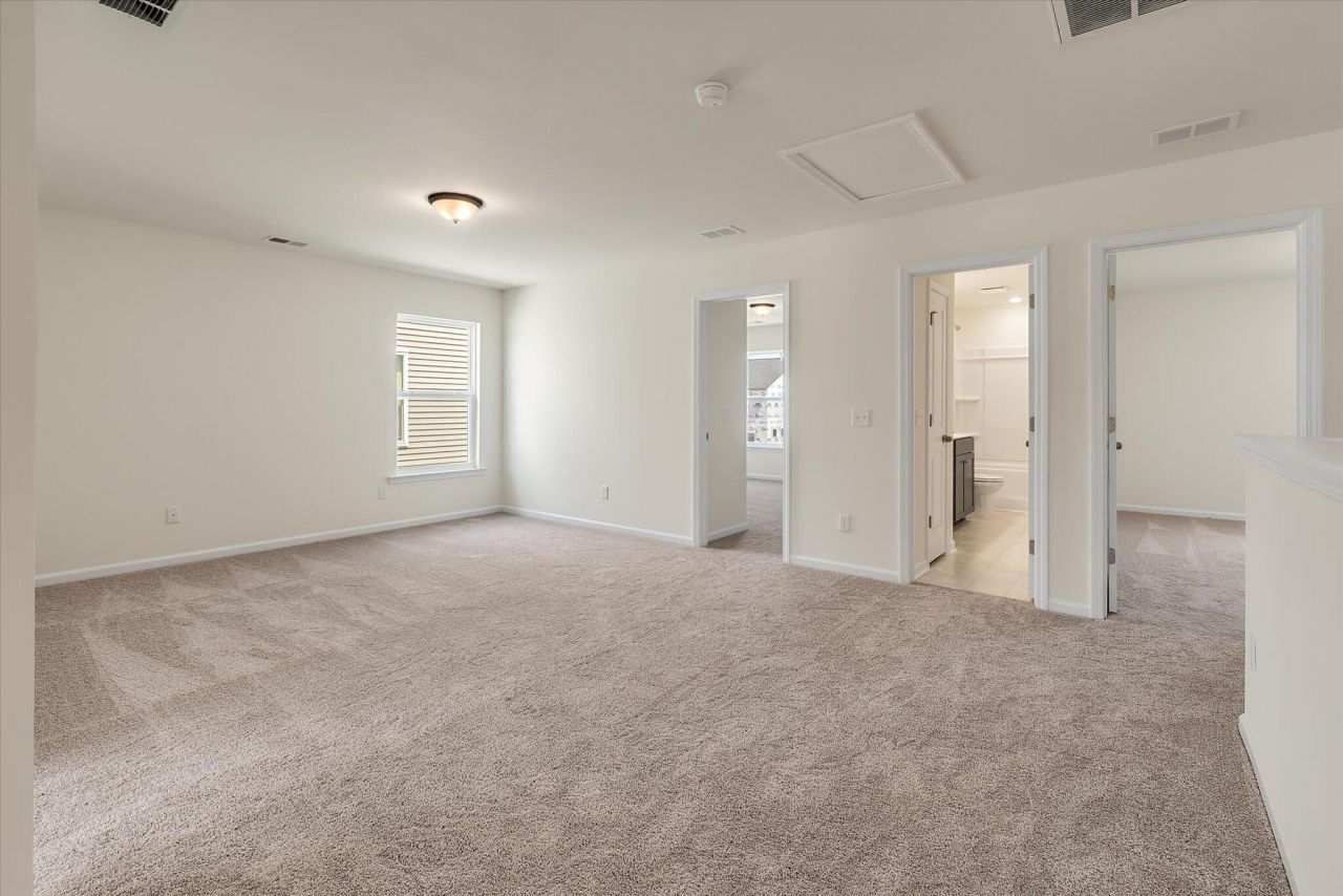 109 Shingle Oak Drive Photo 21