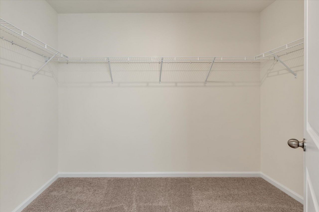 109 Shingle Oak Drive Photo 28