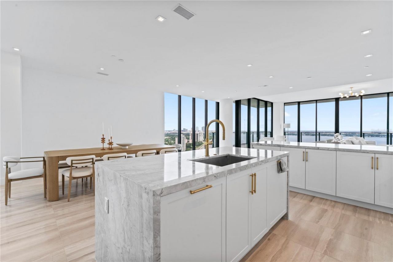 3101 Bayshore Boulevard, Unit 2501, Tampa, FL 33629 Photo