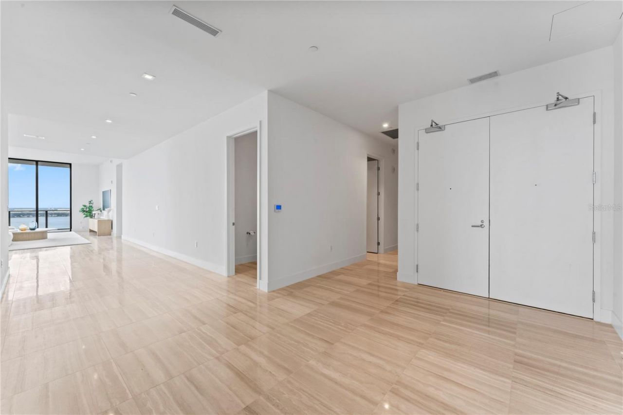 3101 Bayshore Boulevard, Unit 2501, Tampa, FL 33629 Photo