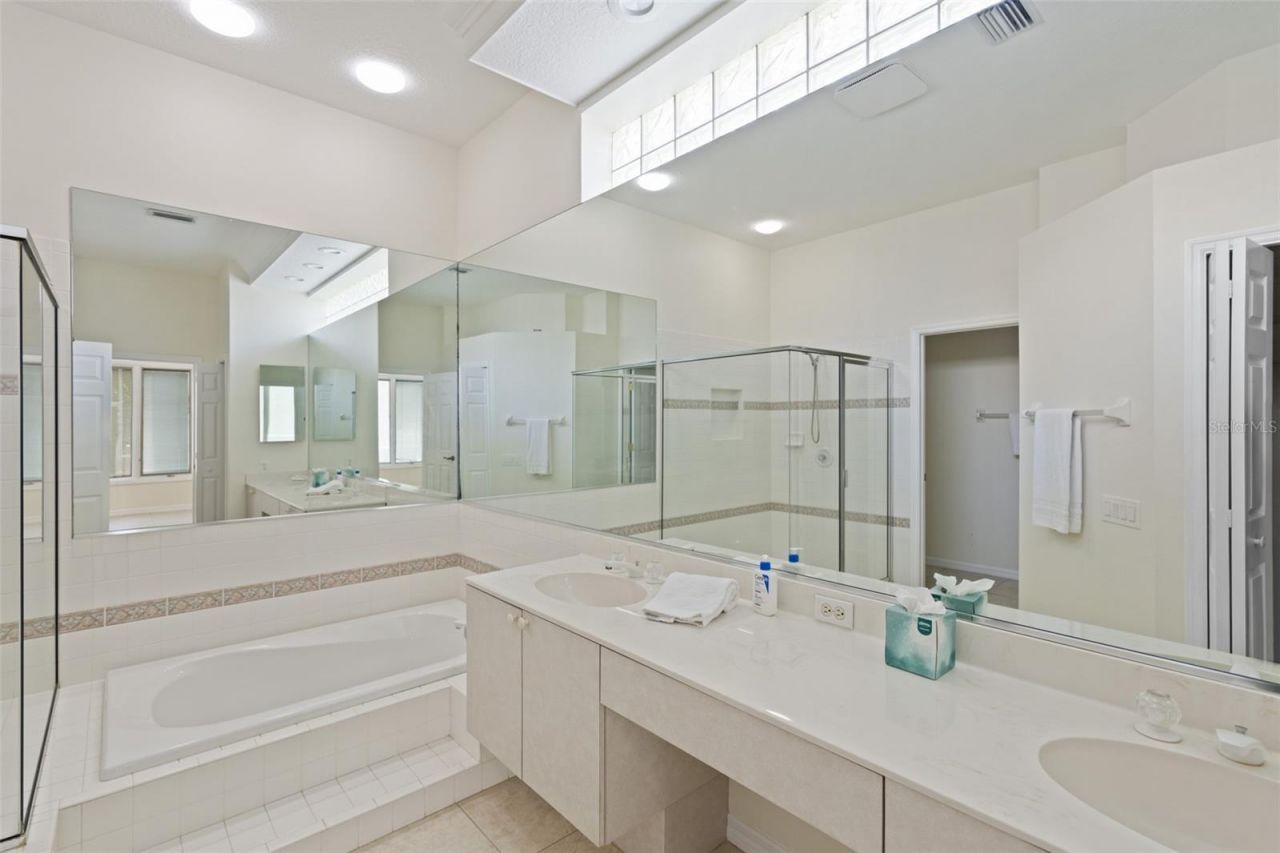 8628 54th Avenue Circle E, Bradenton, FL 34211 Photo