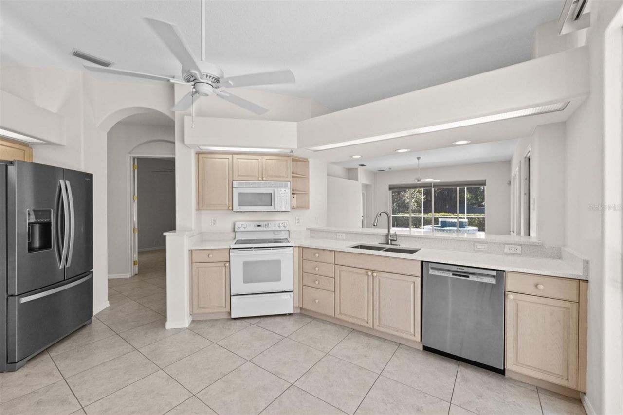 8628 54th Avenue Circle E, Bradenton, FL 34211 Photo