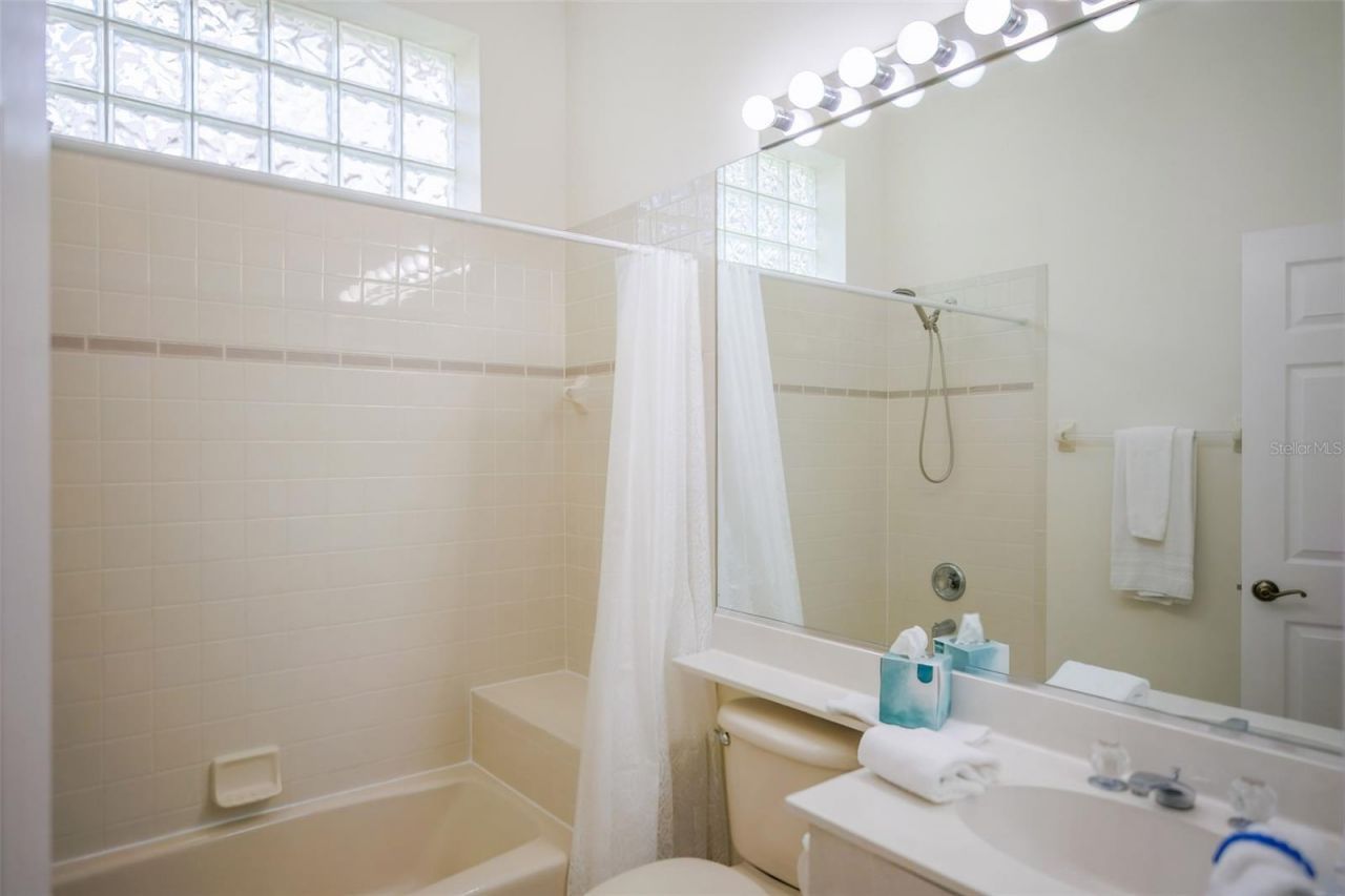 8628 54th Avenue Circle E, Bradenton, FL 34211 Photo