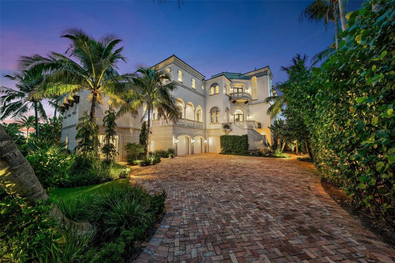 1025 NE Doubloon Drive, Stuart, FL 34996 Photo