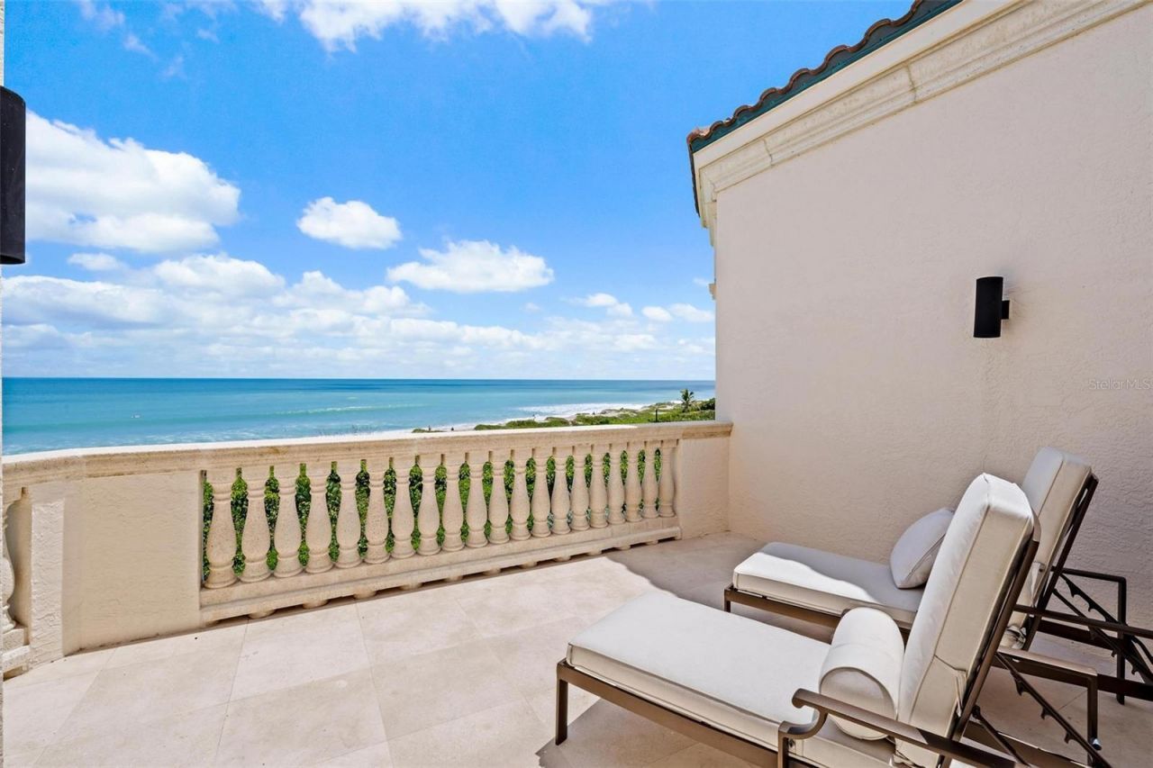 1025 NE Doubloon Drive, Stuart, FL 34996 Photo