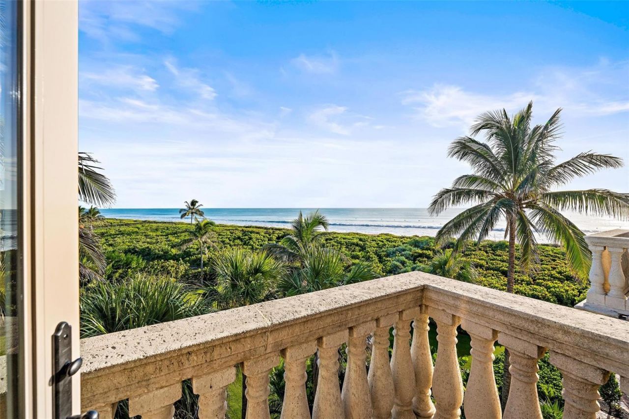 1025 NE Doubloon Drive, Stuart, FL 34996 Photo