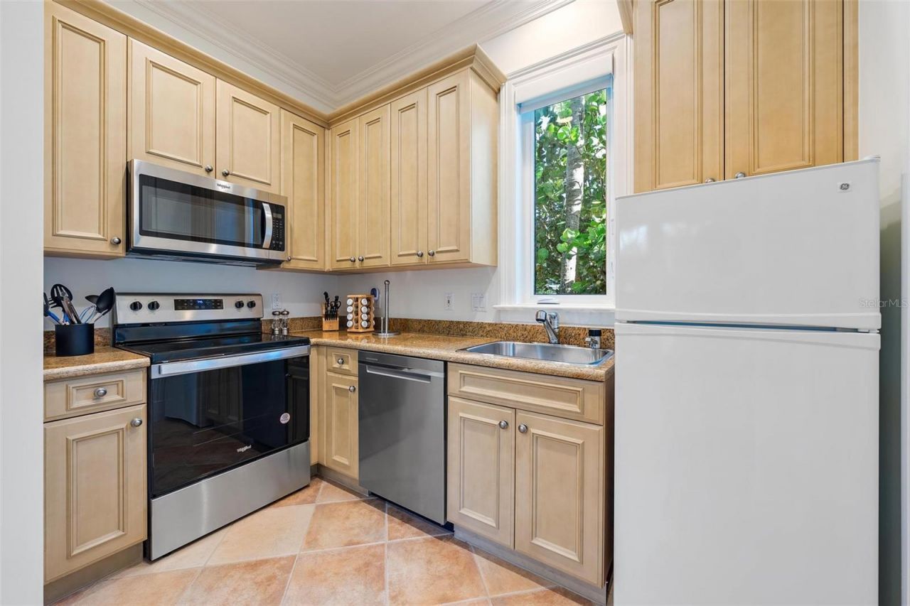 1025 NE Doubloon Drive, Stuart, FL 34996 Photo