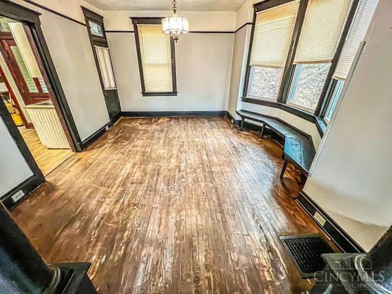 2568 Trevor Place, Cincinnati, OH 45225 Photo 10
