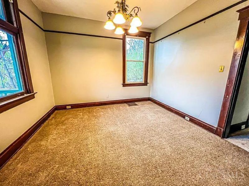 2568 Trevor Place, Cincinnati, OH 45225 Photo 7