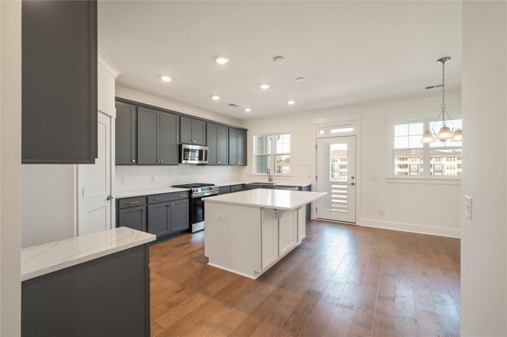 341 Laurens View Lane Photo 9