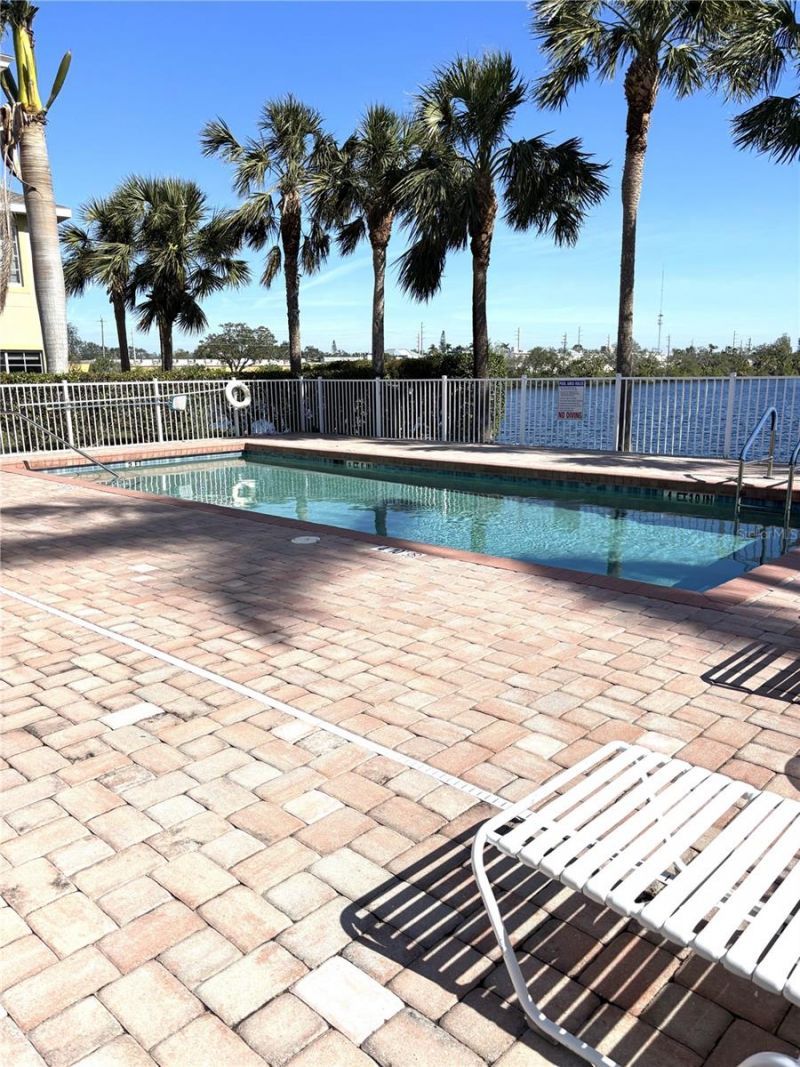 3825 45th Terrace W, Unit 104, Bradenton, FL 34210 Photo