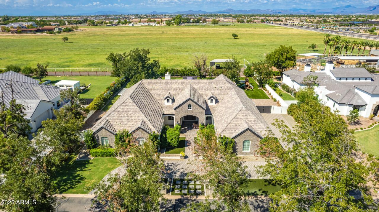 20712 E Sunset Drive, Queen Creek, AZ 85142 Main Photo