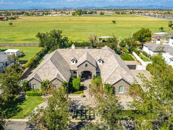 20712 E SUNSET Drive, Queen Creek, AZ 85142