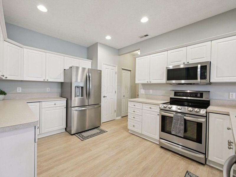 4135 Waterside Place, Unit 12, Grove City, OH 43123 Photo 27