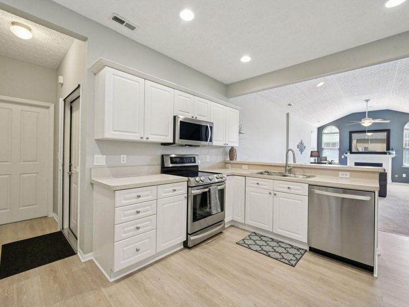 4135 Waterside Place, Unit 12, Grove City, OH 43123 Photo 30