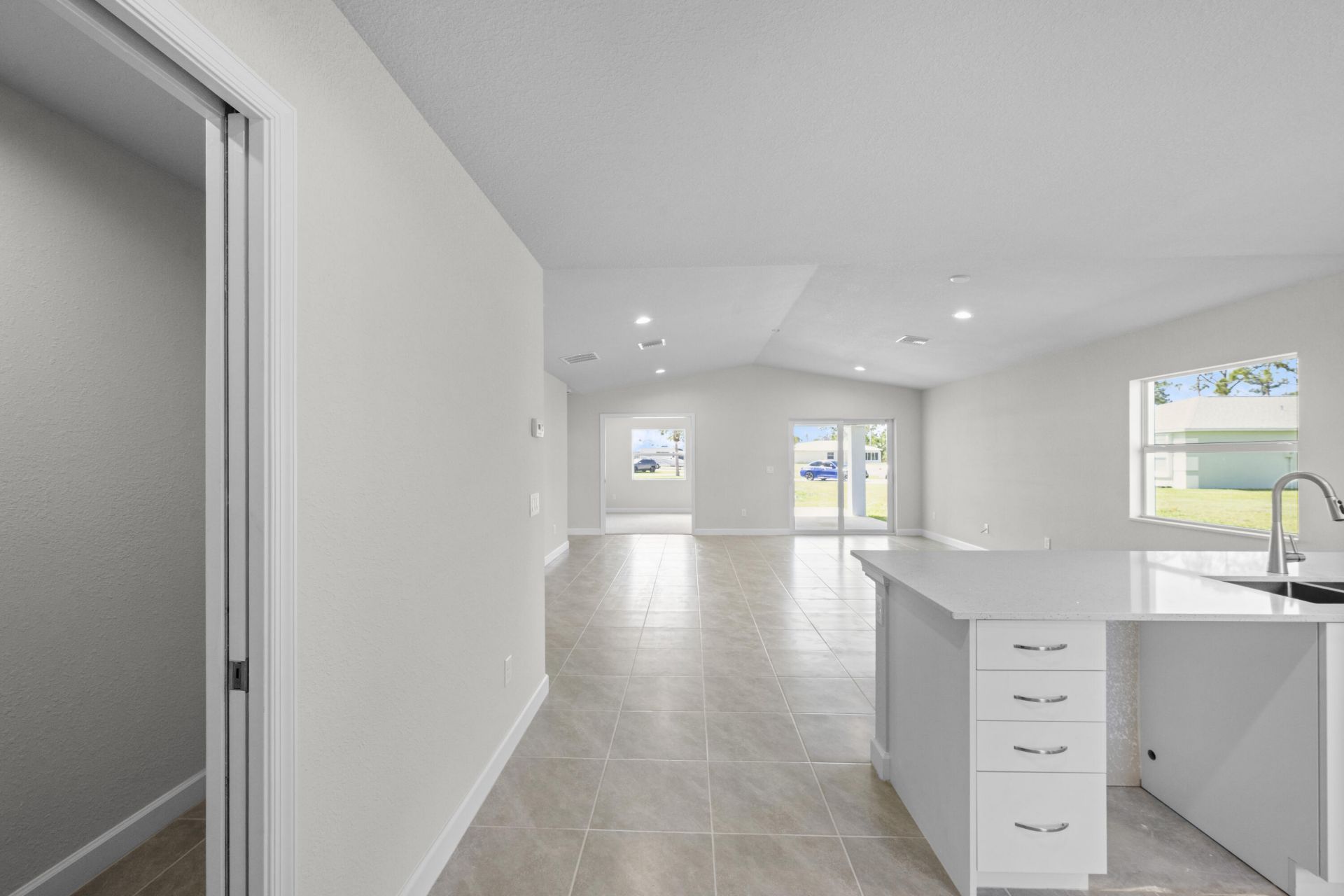 2 SE Hernando Lane, Port Saint Lucie, FL 34952 Photo