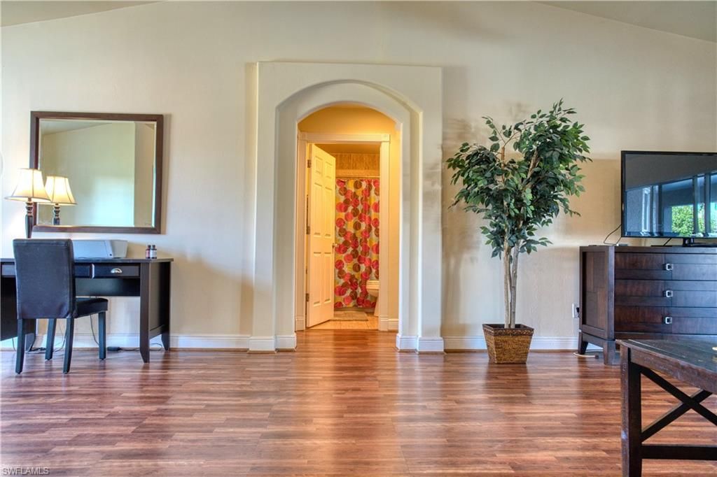 930 SW 37th Ter, Cape Coral, FL 33914 Photo