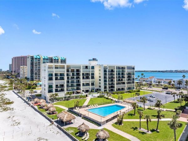 1400 GULF BOULEVARD, Unit 204, CLEARWATER BEACH, FL 33767