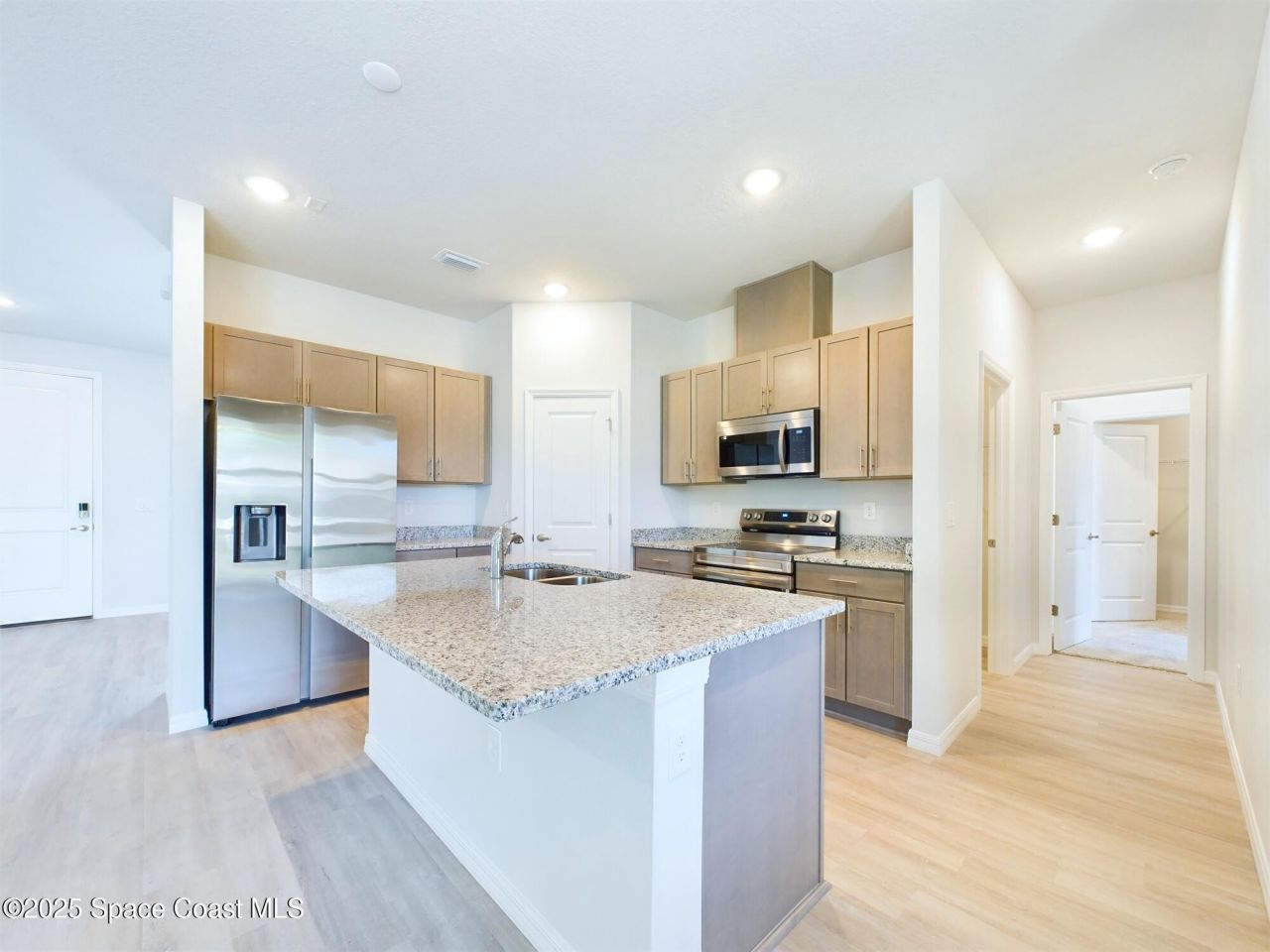 692 Mistletoe Street Sw, Palm Bay, FL 32908 Photo