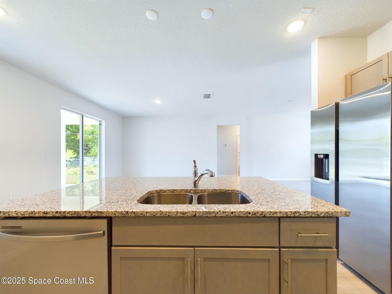 692 Mistletoe Street Sw, Palm Bay, FL 32908 Photo