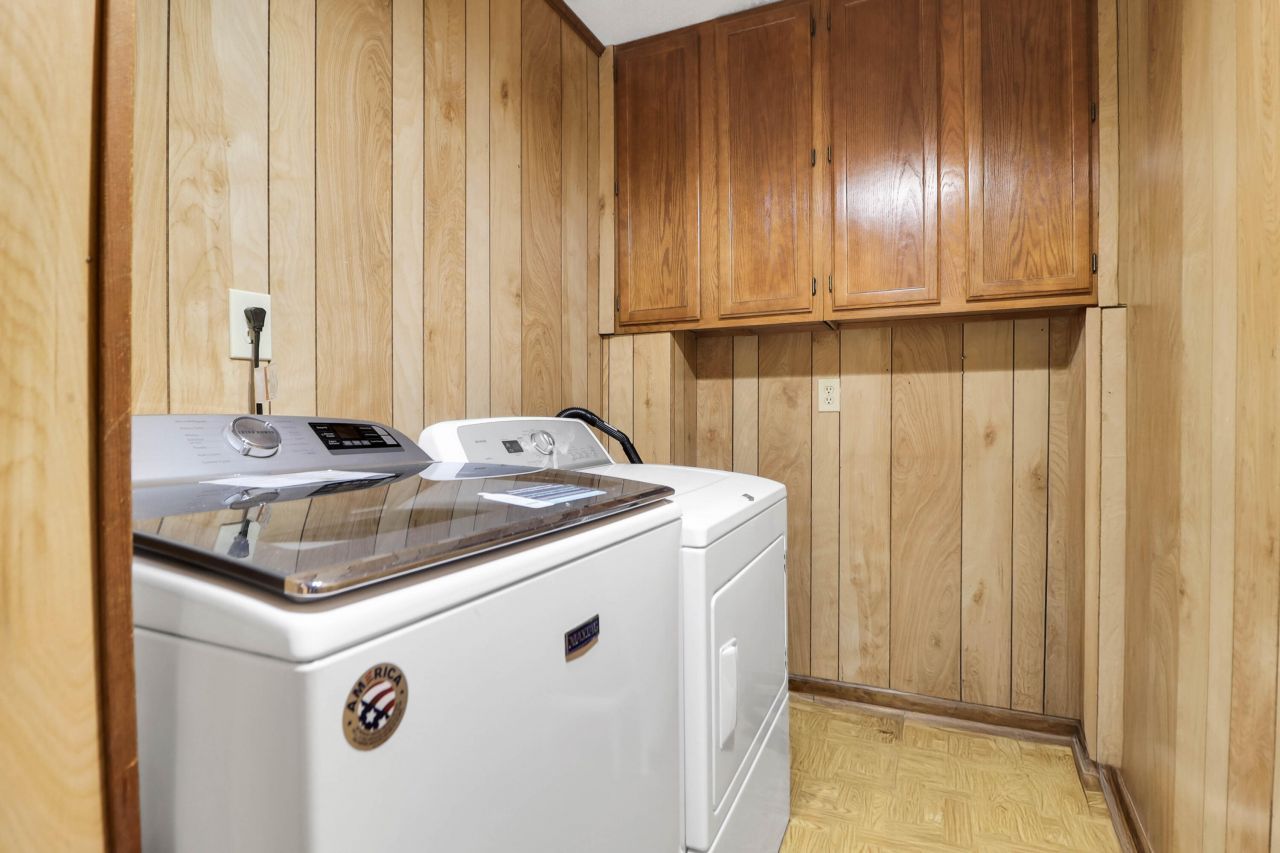 716 E Arctic Avenue Photo 41