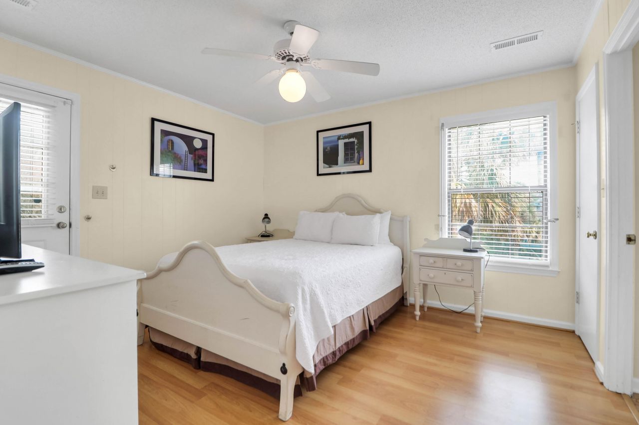 716 E Arctic Avenue Photo 45