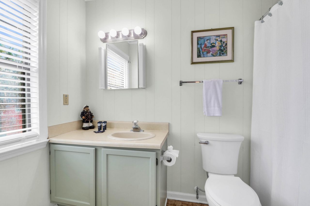 716 E Arctic Avenue Photo 47