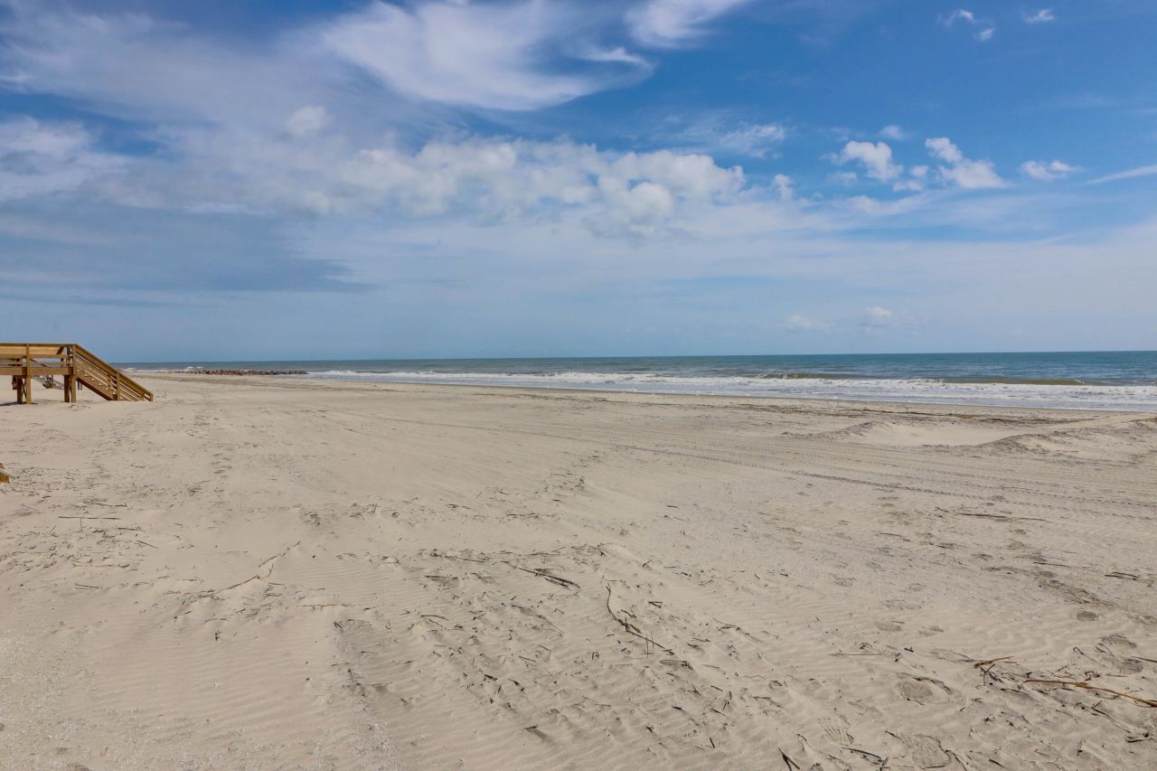 716 E Arctic Avenue Photo 5