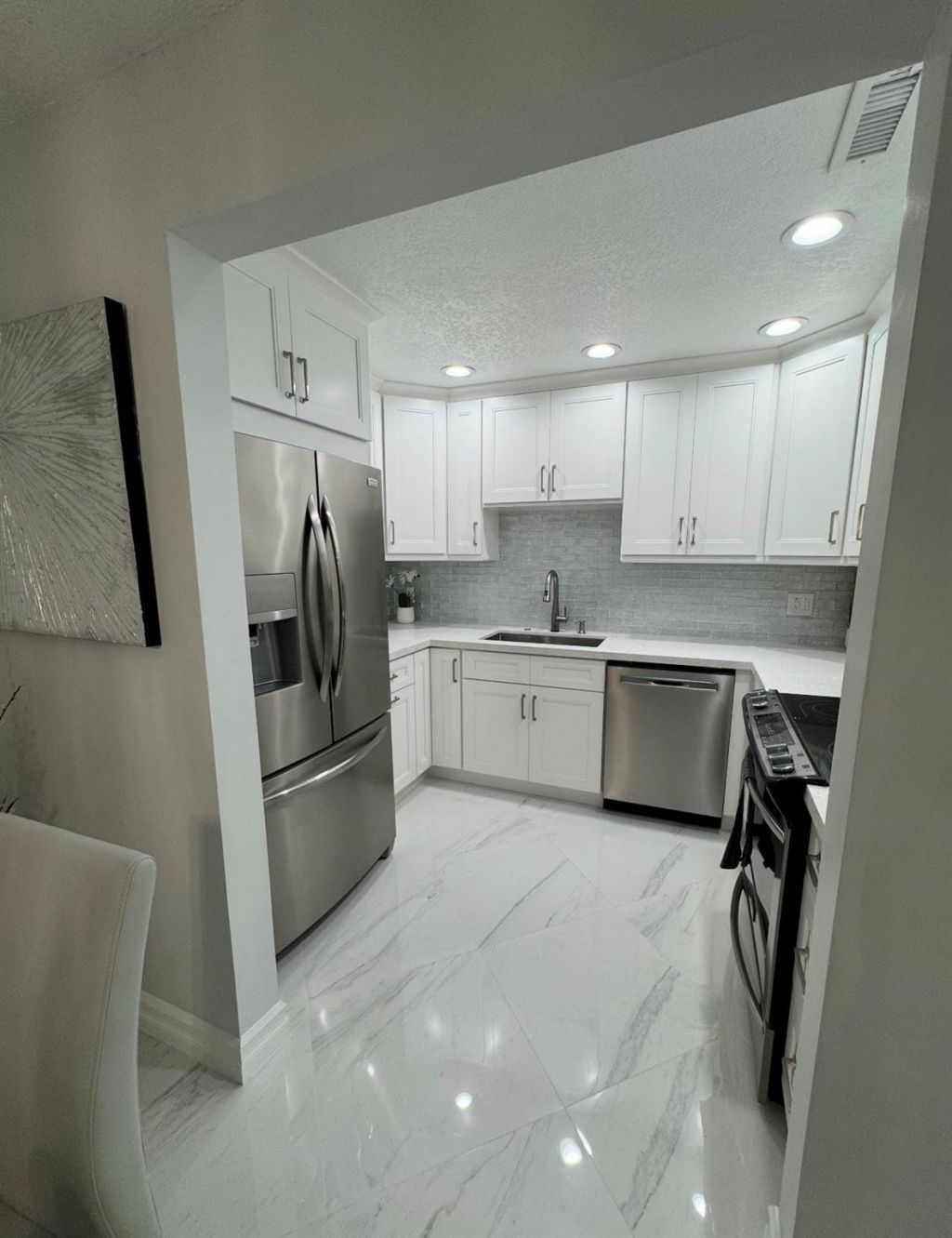 6379 Bay Club Drive, Unit 2, Fort Lauderdale, FL 33308 Photo