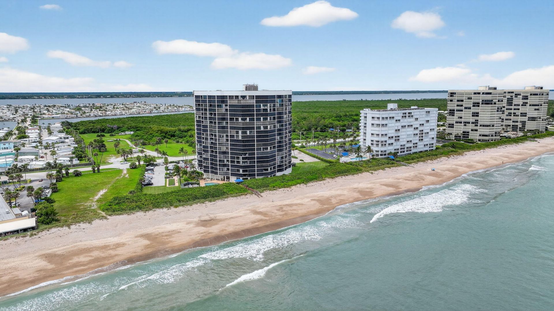 9650 S Ocean Drive, Unit 302, Jensen Beach, FL 34957 Photo