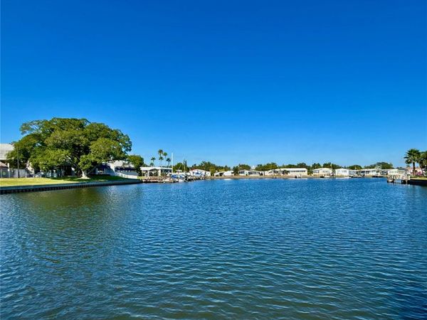 144 AMERICANA COURT NE, Unit 218, ST PETERSBURG, FL 33702