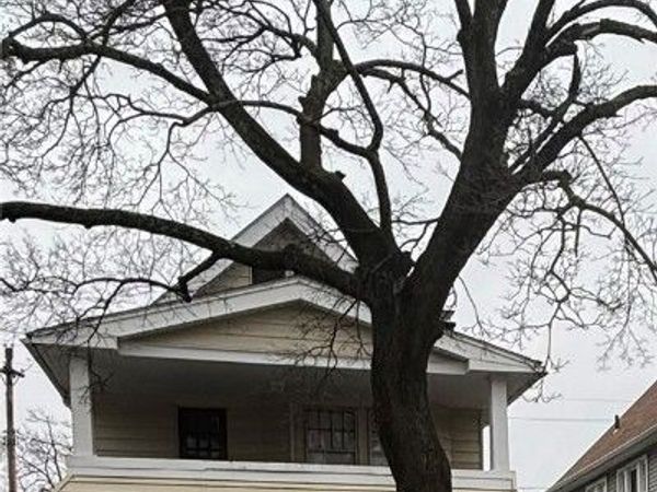 1546 Glenmont Road, East Cleveland, OH 44118