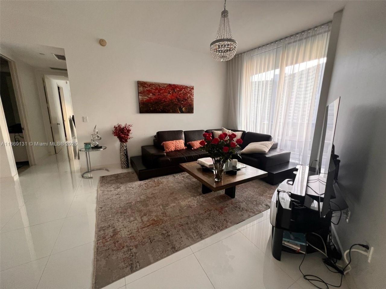15811 Collins Ave, Unit 605, Sunny Isles Beach, FL 33160 Photo