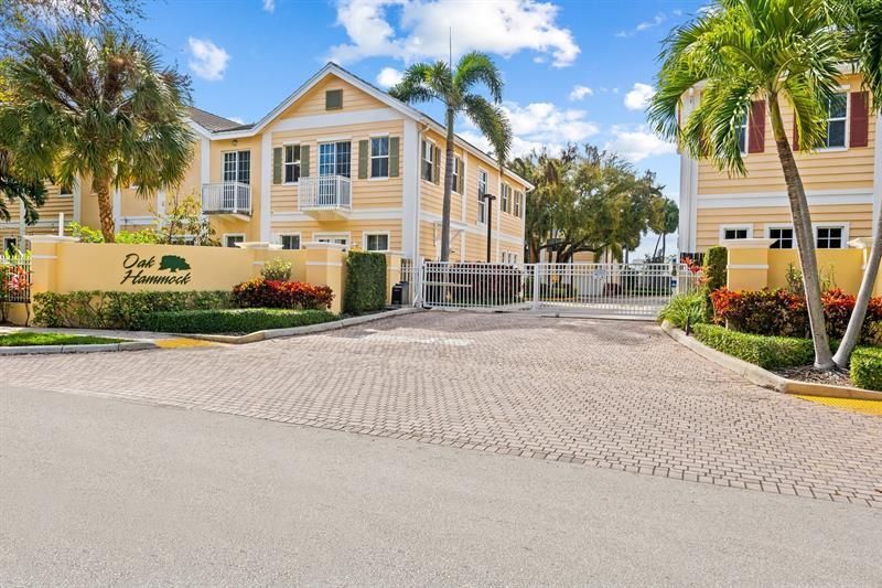 515 SW 18th Avenue, Unit 18, Fort Lauderdale, FL 33312 Photo