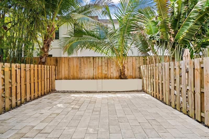 515 SW 18th Avenue, Unit 18, Fort Lauderdale, FL 33312 Photo