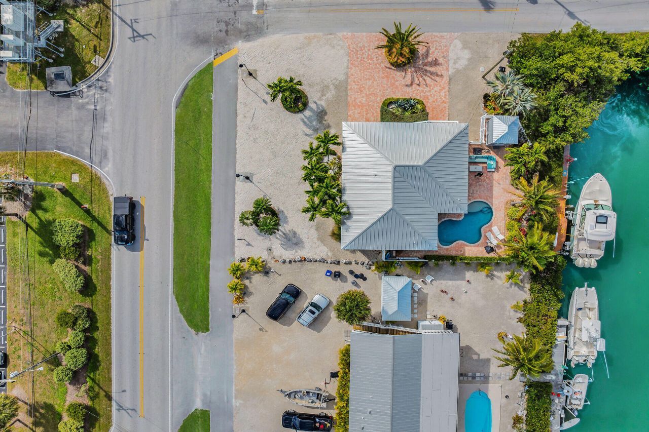 341 Sombrero Beach Road, Marathon, FL 33050 Photo