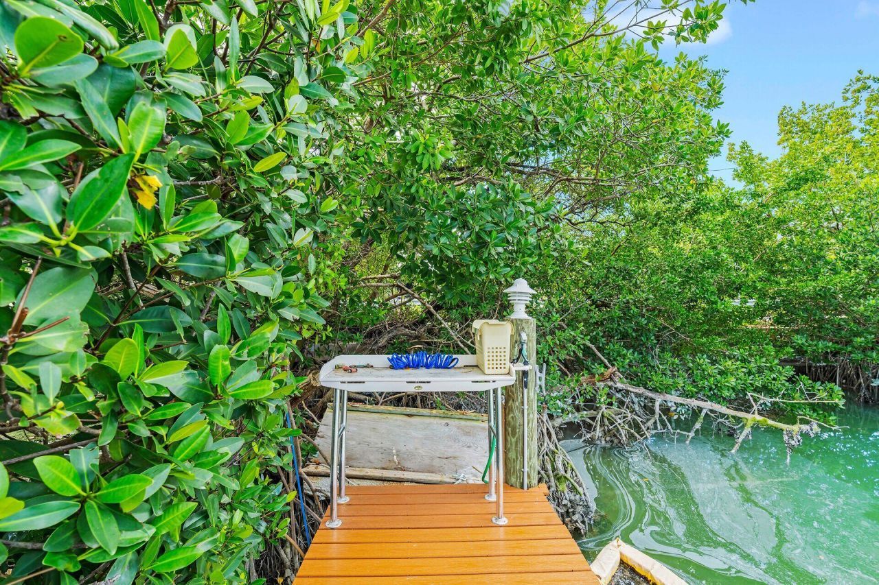 341 Sombrero Beach Road, Marathon, FL 33050 Photo