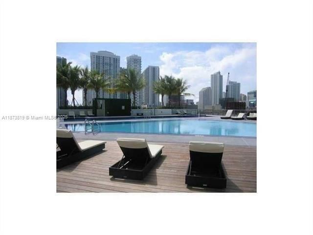 90 SW 3rd St, Unit 1809, Miami, FL 33130 Photo