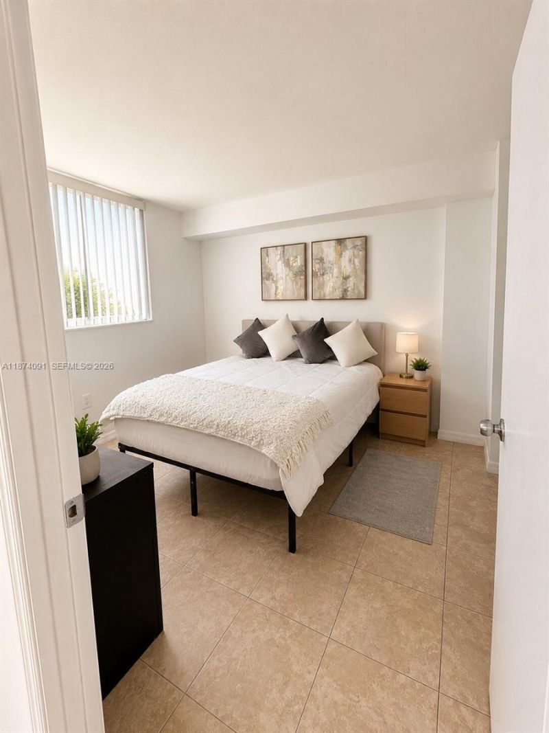 102 SW 6th Ave, Unit 205, Miami, FL 33130 Photo