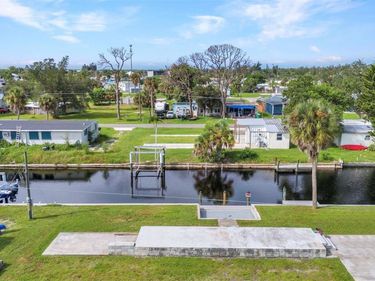 4177 HOLLIS AVENUE, PORT CHARLOTTE, FL 33953