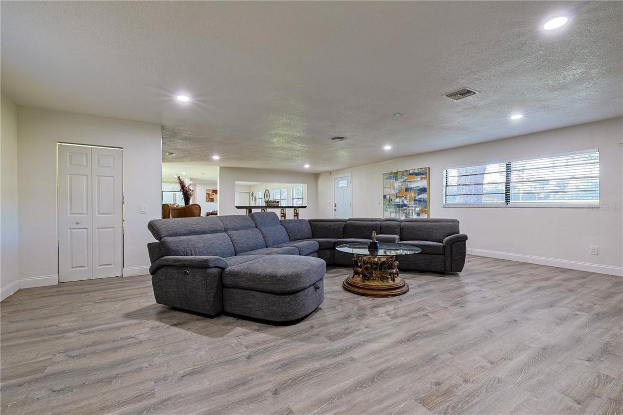 3875 SE 118th Lane, Belleview, FL 34420 Photo