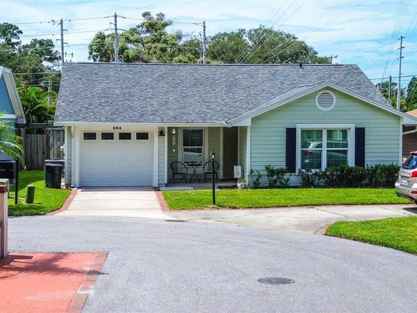 864 FRANKLIN CIRCLE, PALM HARBOR, FL 34683