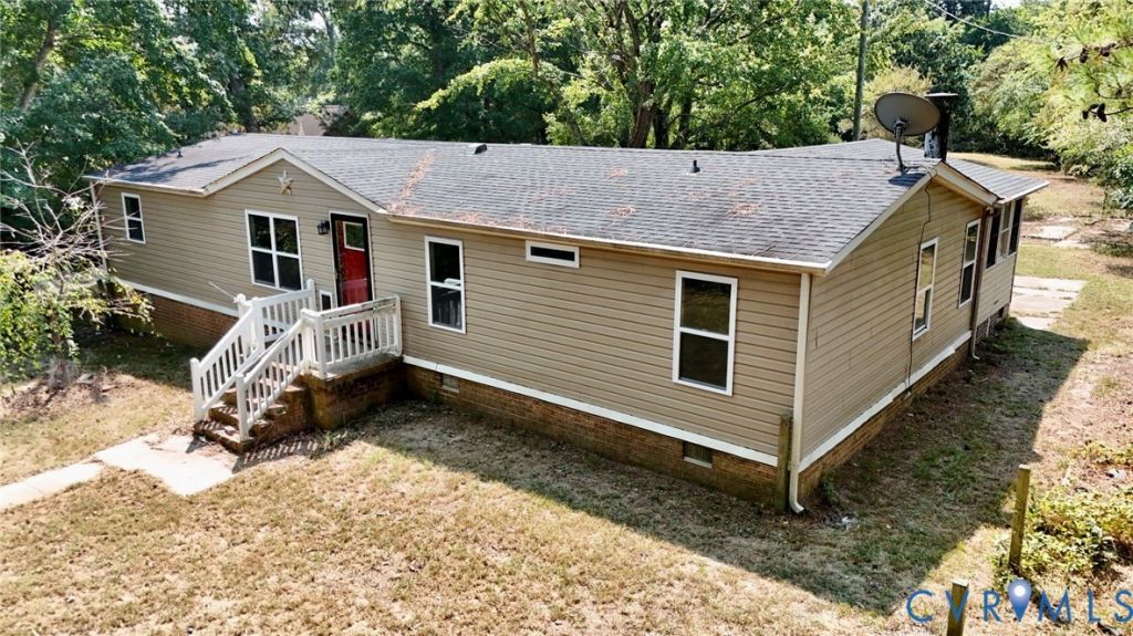 2702 Old Virginia Street, Urbanna, VA 23175 Main Photo