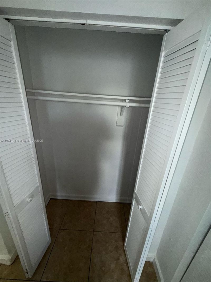 13700 NE 6th Ave, Unit 213, North Miami, FL 33161 Photo